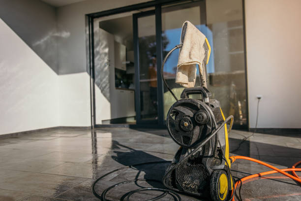 Best Animal Enclosure Cleaning  in Bigfoot, TX