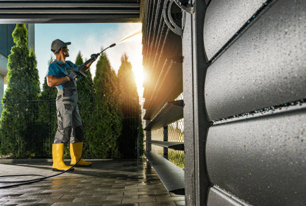 Professional Pressure Washing in Bigfoot, TX